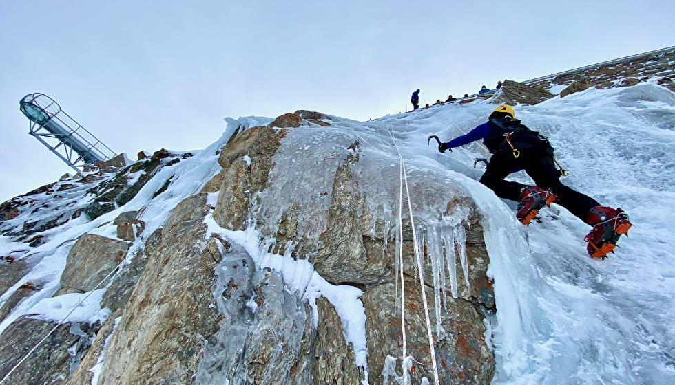 Spot d’escalade sur glace dans les Pyrénées