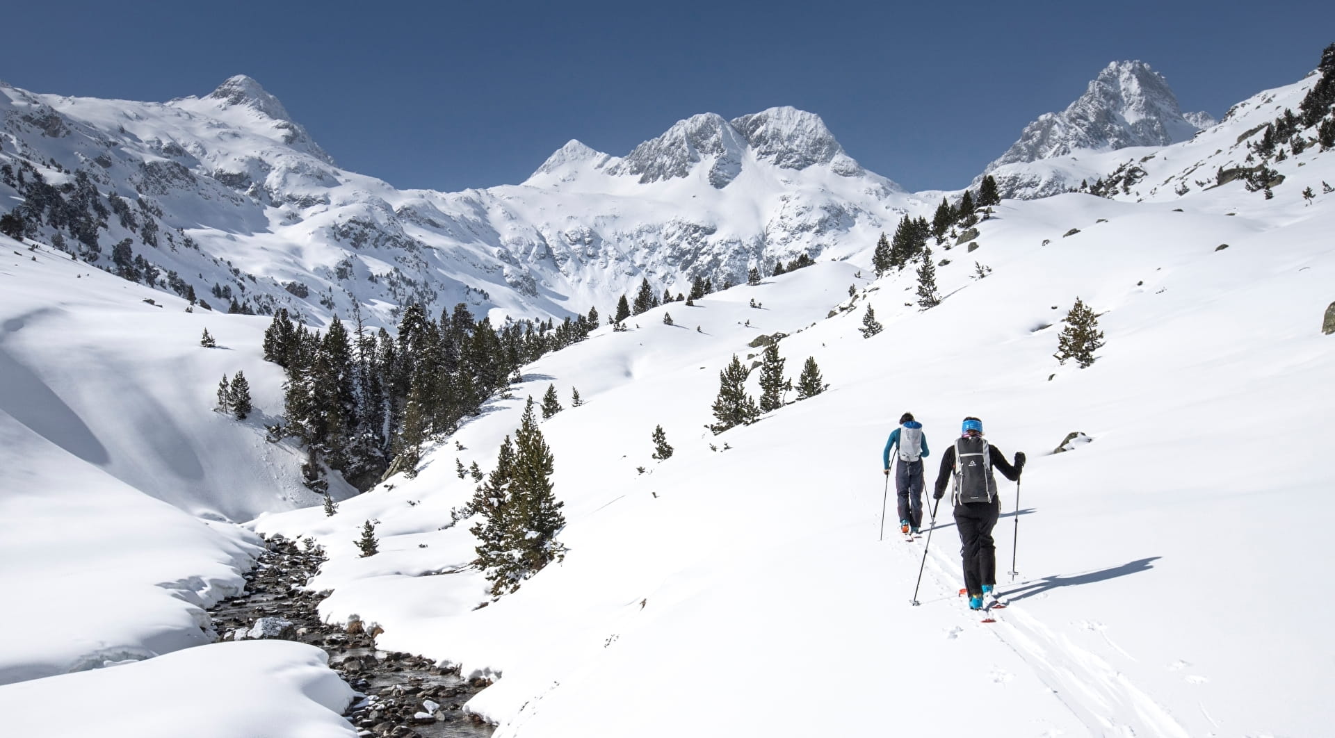 Ski de randonnée dans les Pyrénées